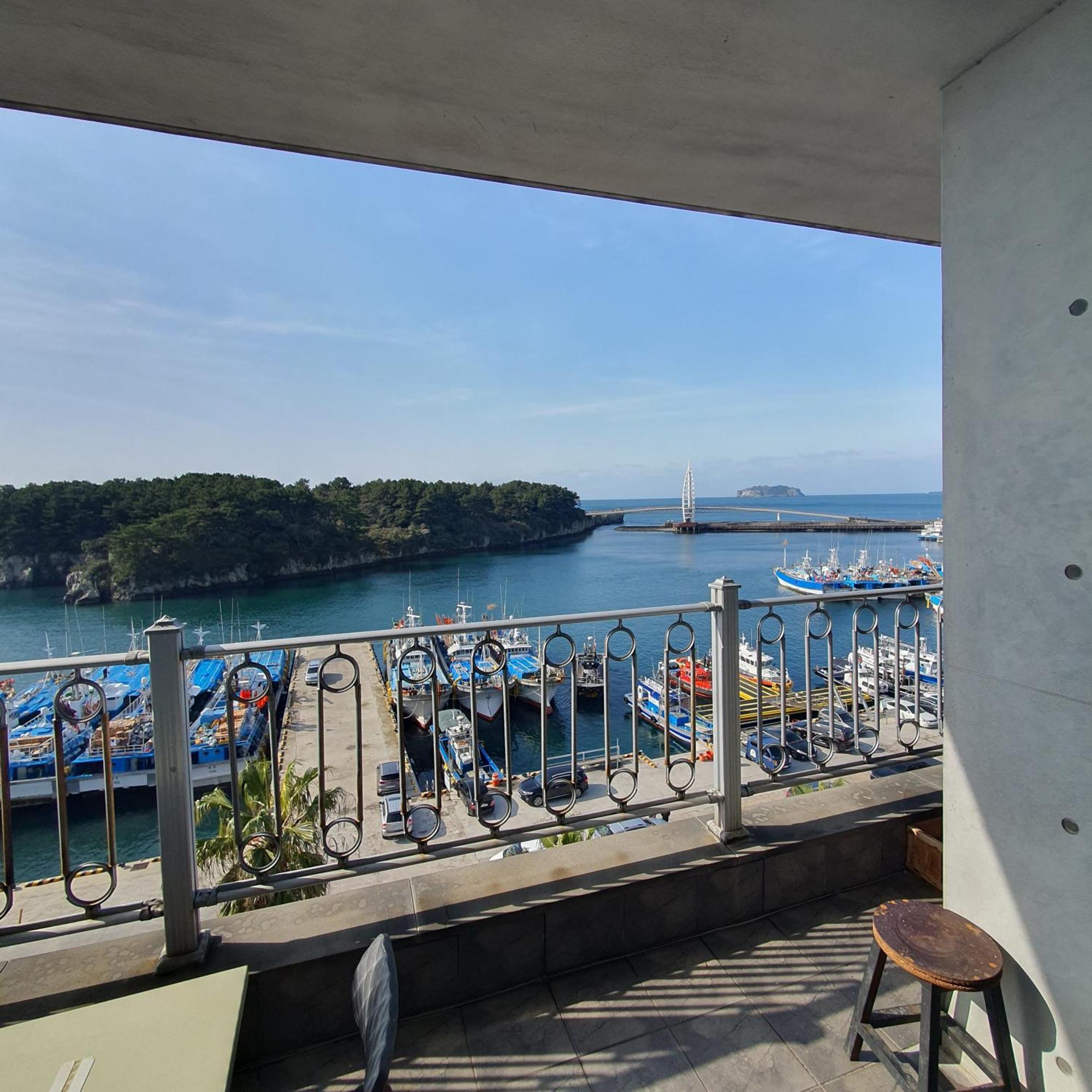 Seom Guesthouse Seogwipo Esterno foto