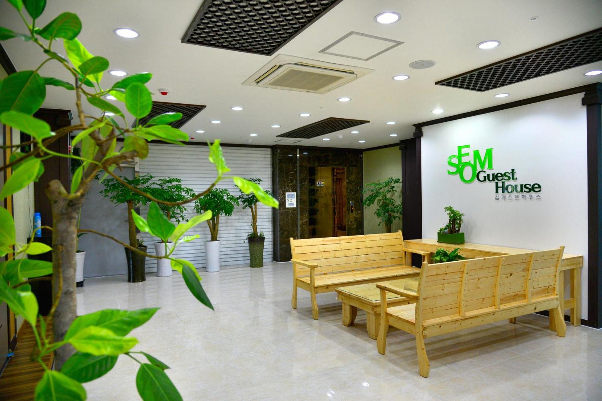 Seom Guesthouse Seogwipo Esterno foto