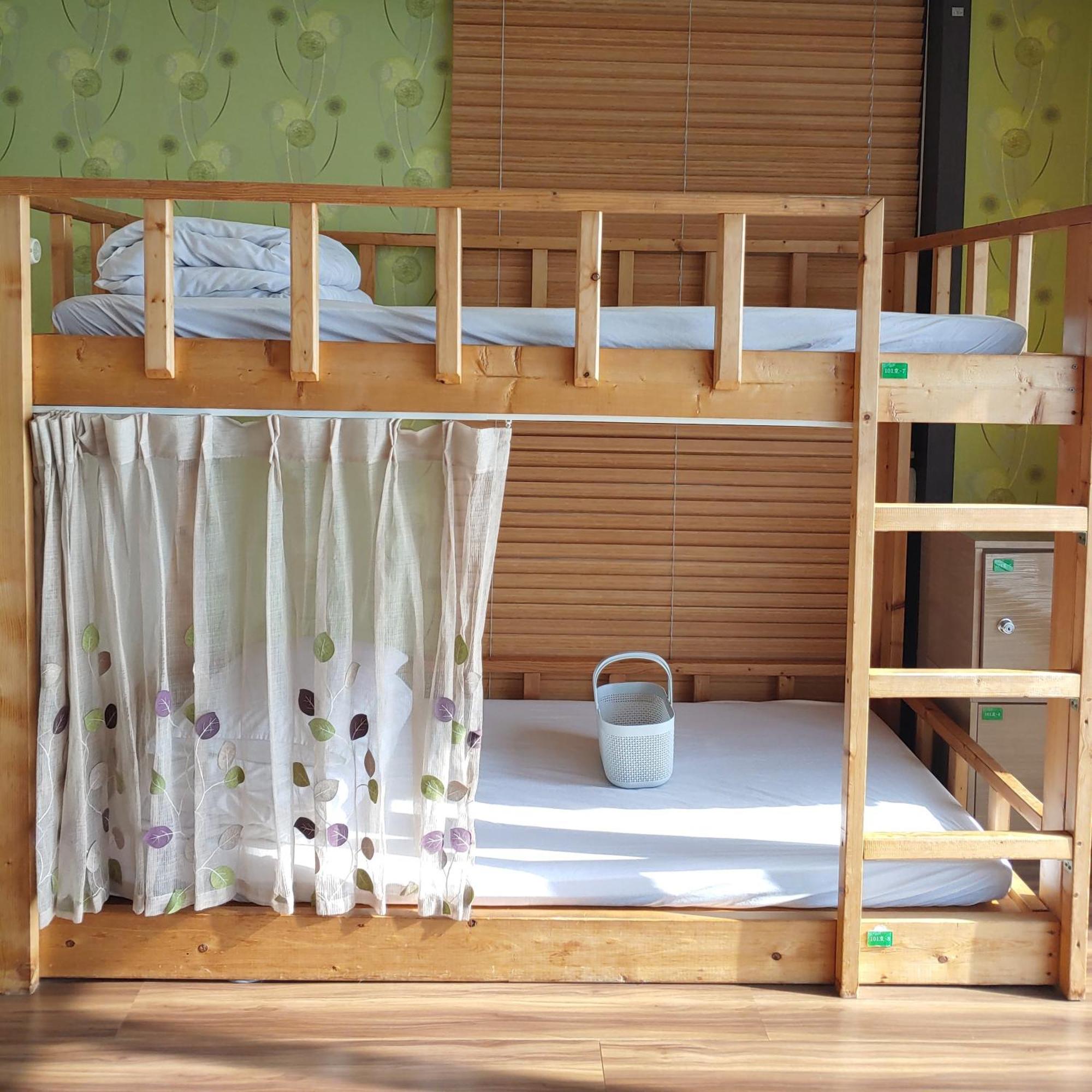 Seom Guesthouse Seogwipo Esterno foto